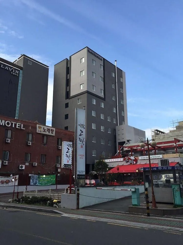 Ara Hotel Busan